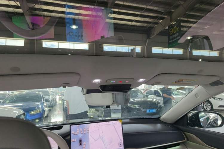 Used Buick L7 2025 Model Aivia Headliner