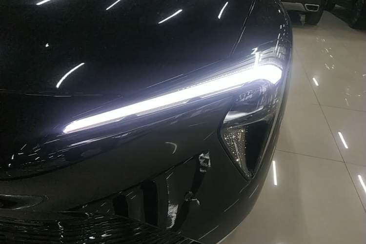 Used Buick L7 2025 Model Luxury Edition Left Front Headlight