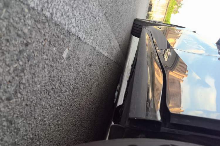 Used Buick L7 2025 Model Aivia Left Side Sill