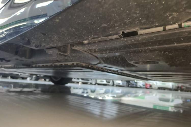 Used Buick L7 2025 Model Aivia Left Side Sill