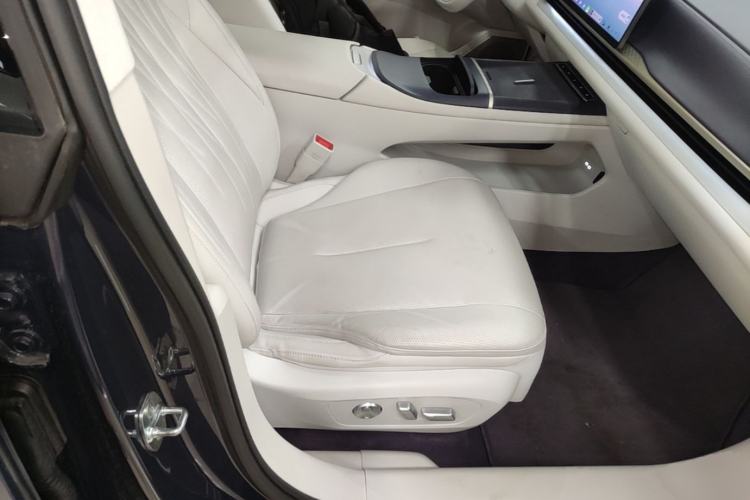 Used Buick L7 2025 Model Aivia Right Front Seat