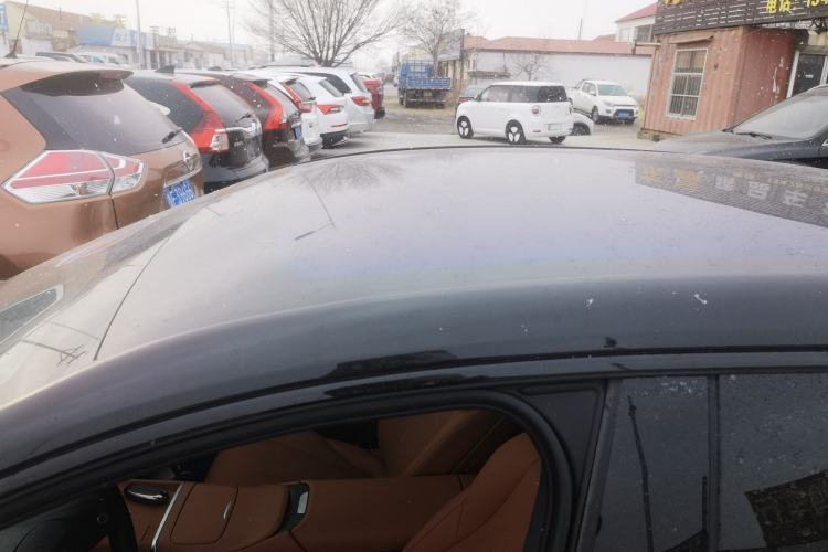 Used Buick L7 2025 Model Luxury Edition Roof