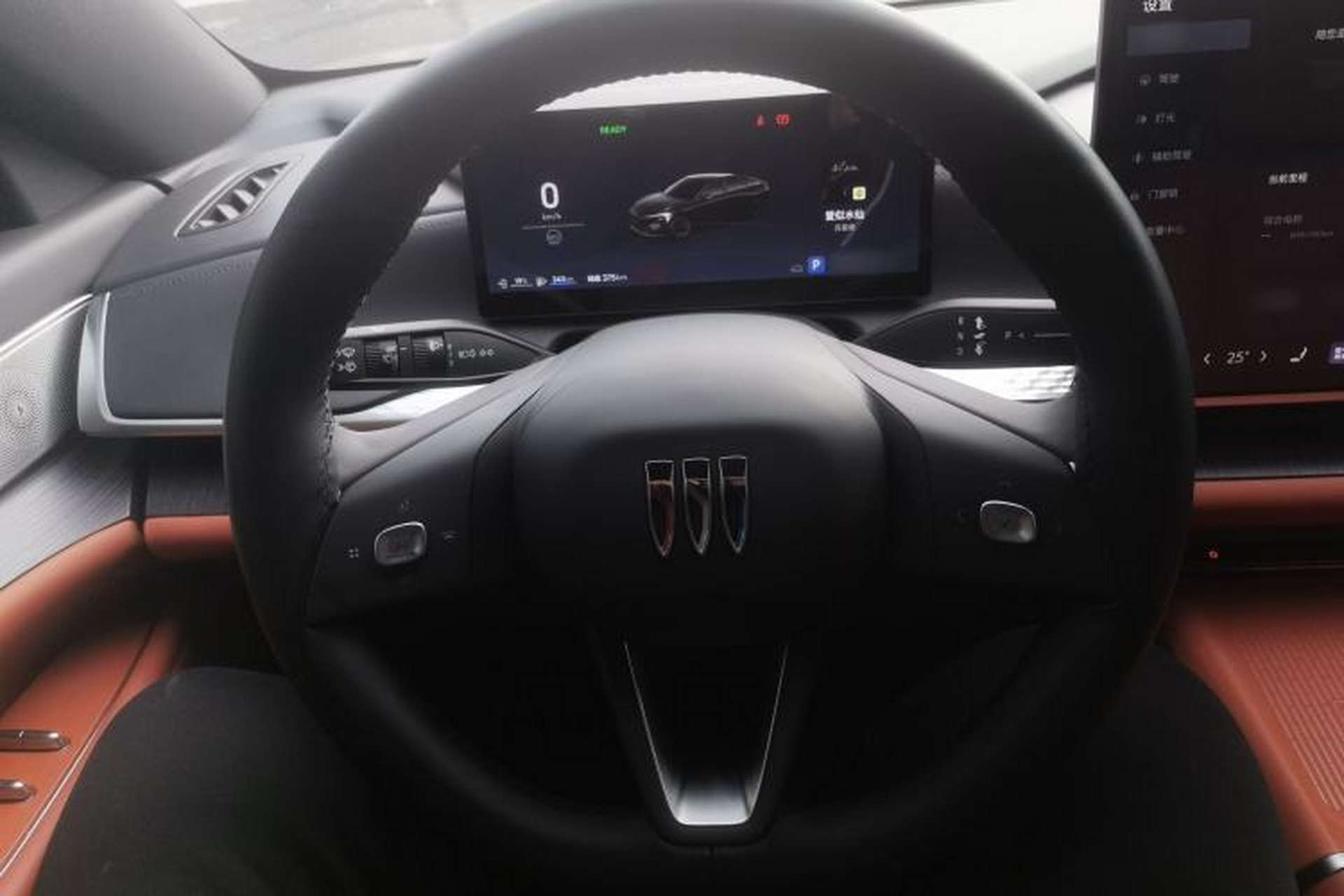 Used Buick L7 2025 Model Luxury Edition Steering Wheel