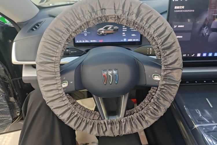 Used Buick L7 2025 Model Prestige Edition Steering Wheel