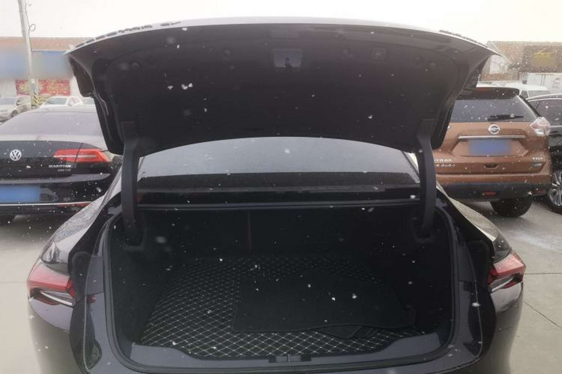 Used Buick L7 2025 Model Luxury Edition Trunk