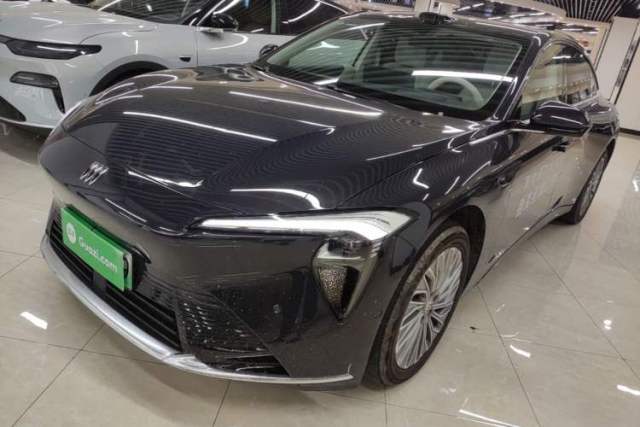 Used Buick L7 2025 Model Aivia
