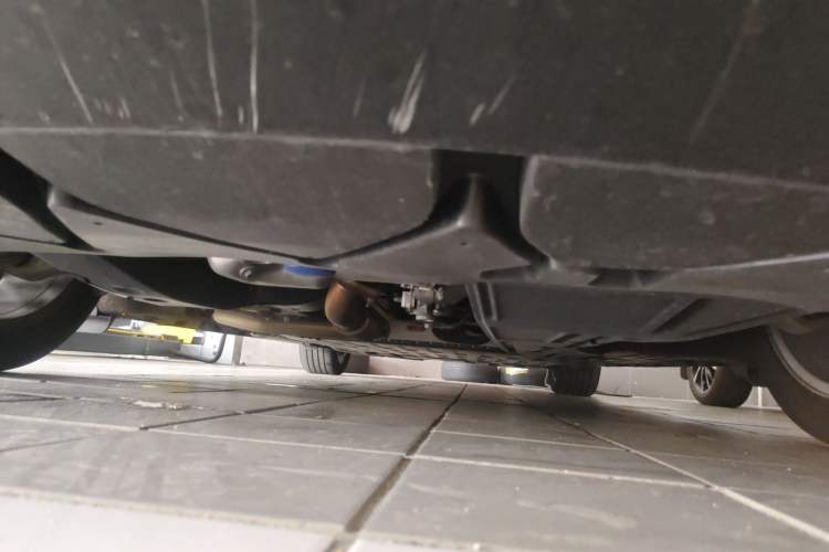 Used Buick L7 2025 Model Aivia Chassis Front