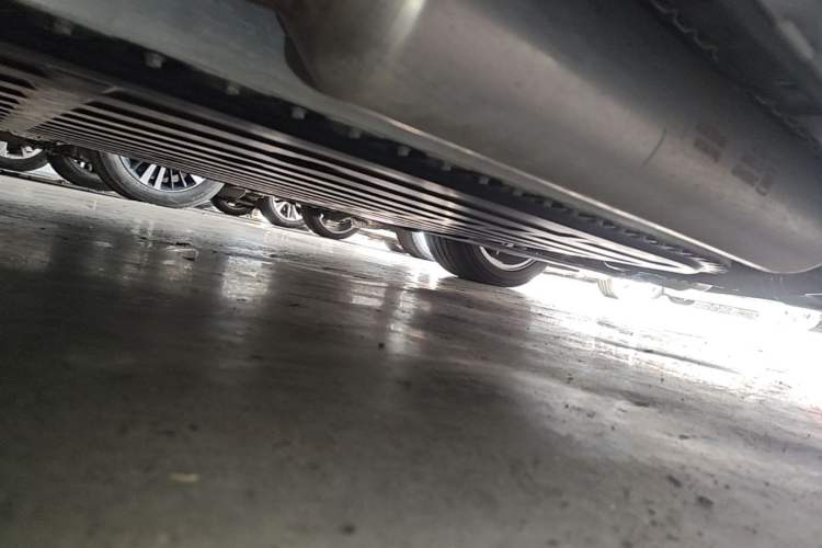 Used Buick L7 2025 Model Aivia Chassis Front Right