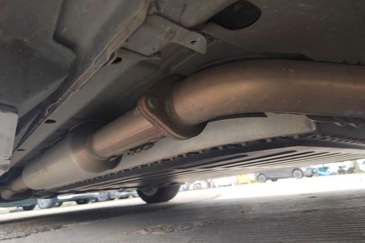 Used Buick L7 2025 Model Aivia Chassis Front Right