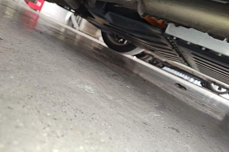 Used Buick L7 2025 Model Aivia Chassis Rear Right