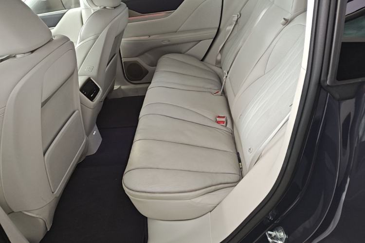 Used Buick L7 2025 Model Aivia Left Rear Seat