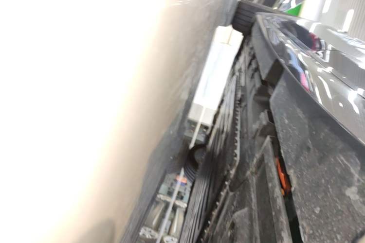 Used Buick L7 2025 Model Aivia Left Side Sill