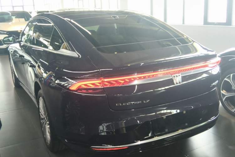 Used Buick L7 2025 Model Aivia Rear Left 45 Deg