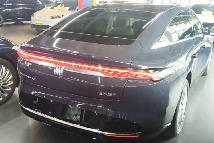 Used Buick L7 2025 Model Aivia Rear Right 45 Deg