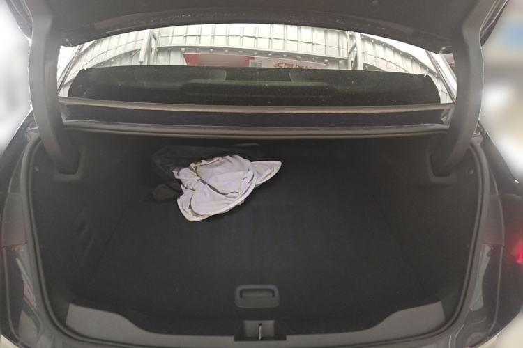 Used Buick L7 2025 Model Aivia Trunk
