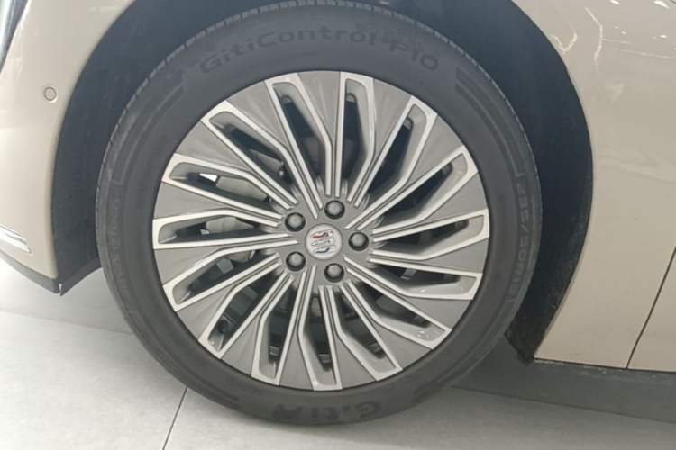 Used Buick L7 2025 Model Aivia Left Front Wheel Hub