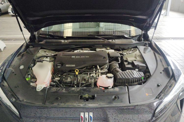 Used Buick L7 2025 Model Aivia Engine Bay