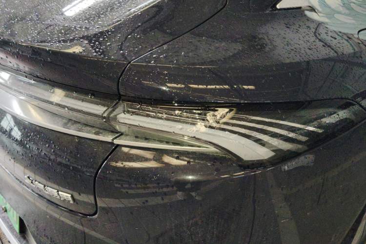 Used Buick L7 2025 Model Aivia Exterior 1