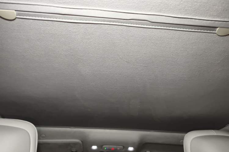 Used Buick L7 2025 Model Aivia Headliner