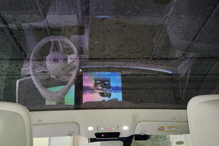 Used Buick L7 2025 Model Aivia Headliner