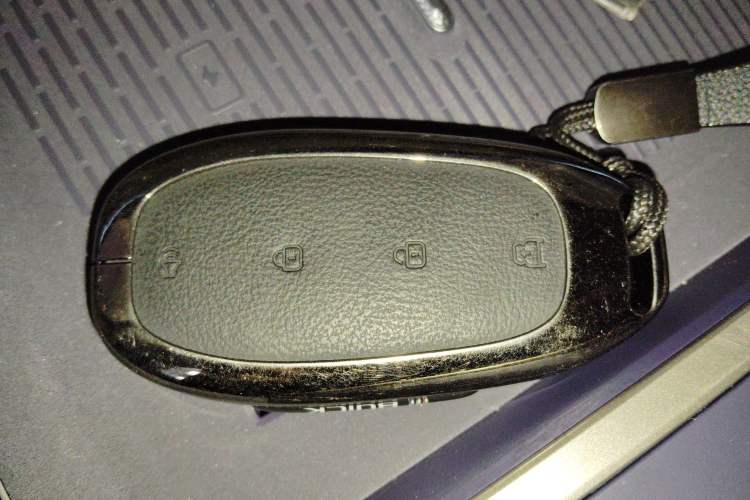 Used Buick L7 2025 Model Aivia Interior 1