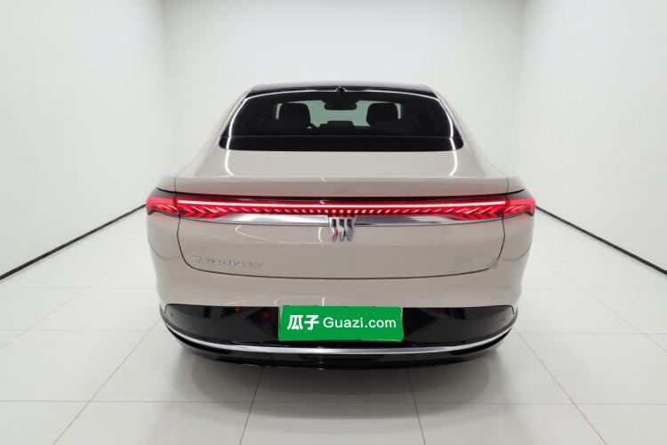 Used Buick L7 2025 Model Aivia Rear