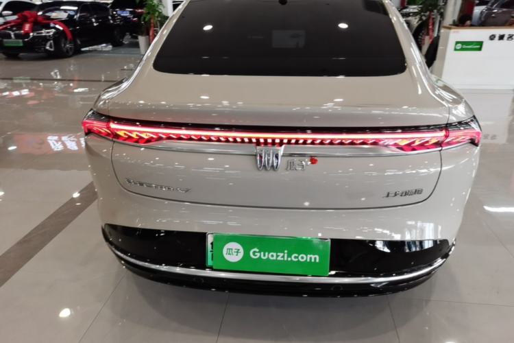 Used Buick L7 2025 Model Aivia Rear
