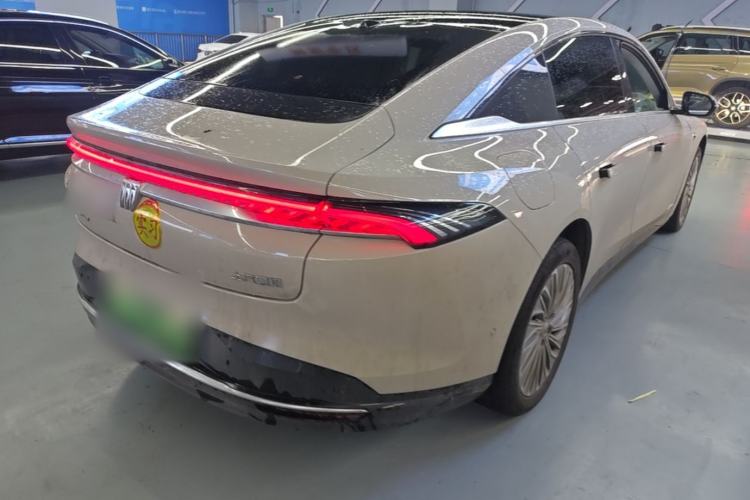 Used Buick L7 2025 Model Aivia Rear Right 45 Deg