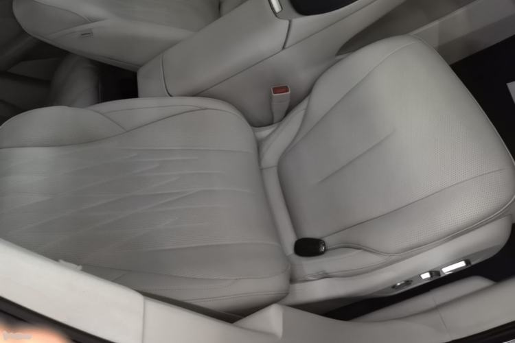 Used Buick L7 2025 Model Aivia Right Front Seat
