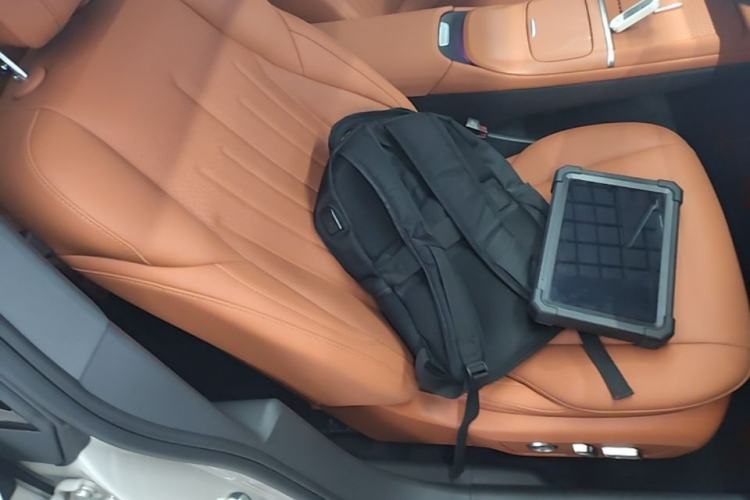 Used Buick L7 2025 Model Luxury Edition Right Front Seat
