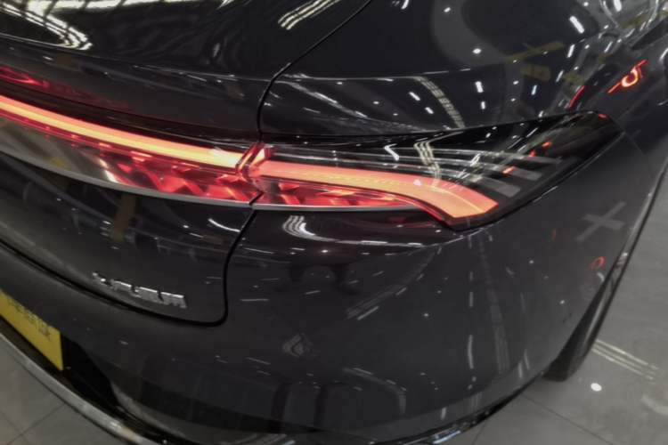 Used Buick L7 2025 Model Aivia Right Rear Taillight