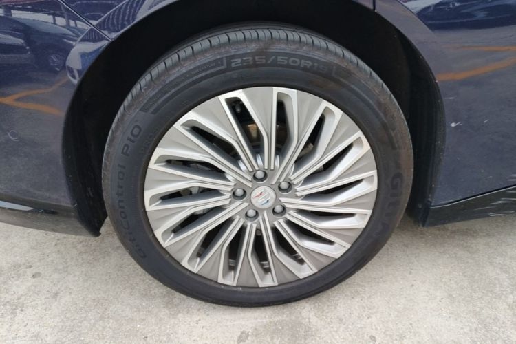 Used Buick L7 2025 Model Aivia Right Rear Wheel Hub