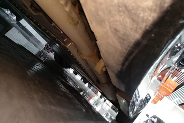 Used Buick L7 2025 Model Aivia Right Side Sill