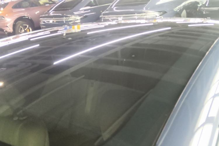 Used Buick L7 2025 Model Aivia Roof