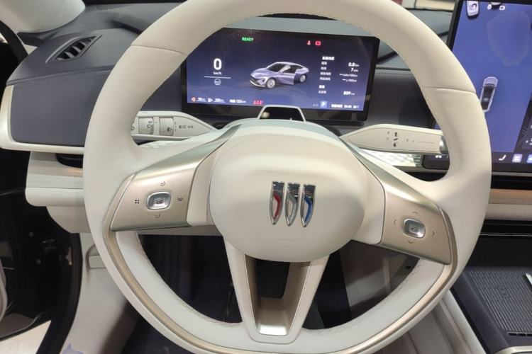Used Buick L7 2025 Model Aivia Steering Wheel