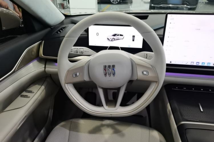 Used Buick L7 2025 Model Aivia Steering Wheel
