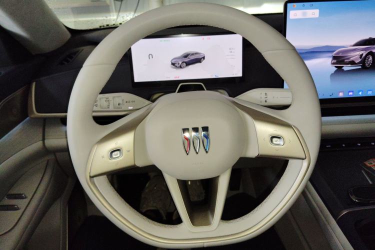 Used Buick L7 2025 Model Aivia Steering Wheel