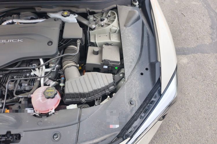 Used Buick L7 2025 Model Aivia Engine Bay Left