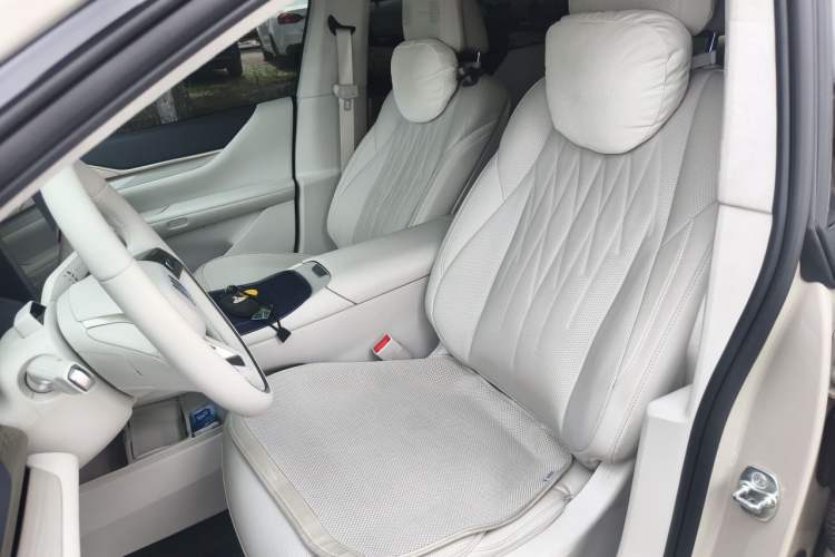 Used Buick L7 2025 Model Aivia Left Front Seat