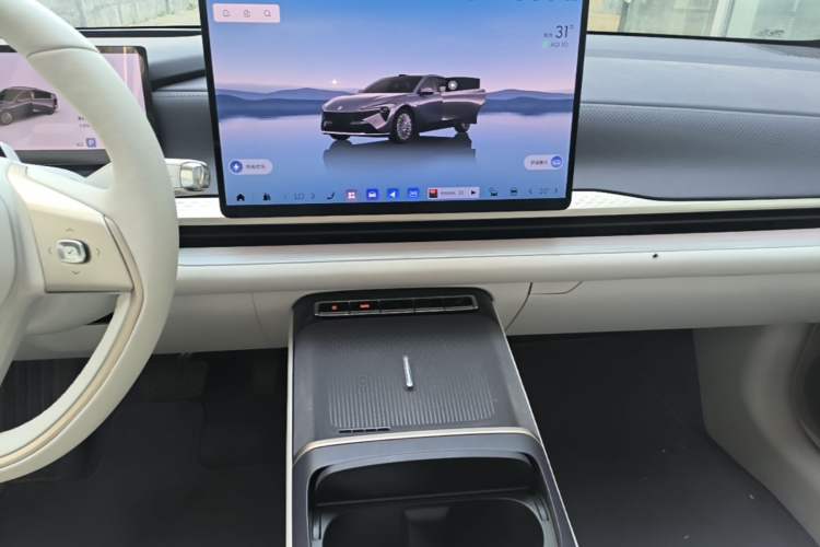 Used Buick L7 2025 Model Aivia Audio And AC Panel