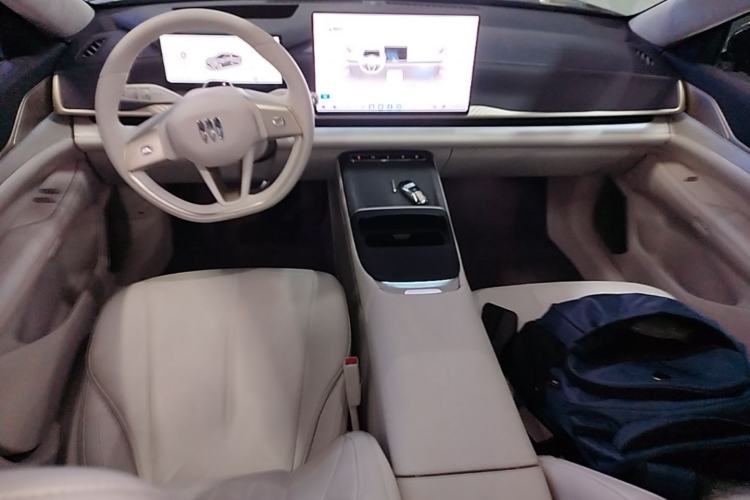 Used Buick L7 2025 Model Aivia Center Console
