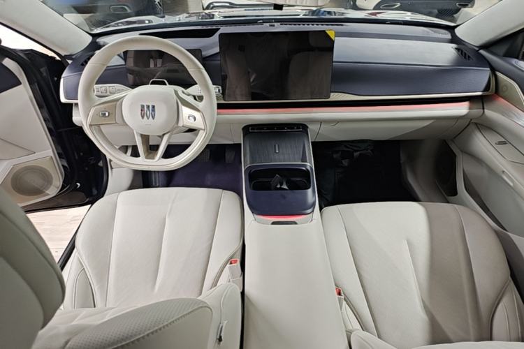 Used Buick L7 2025 Model Aivia Center Console