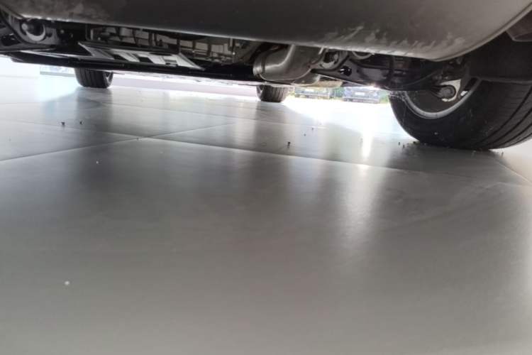 Used Buick L7 2025 Model Aivia Chassis Rear