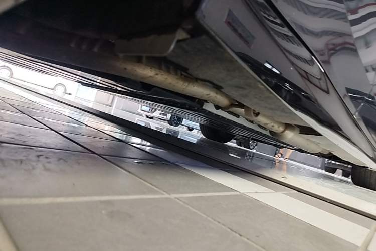 Used Buick L7 2025 Model Luxury Leisure Smart Driving Edition Chassis Rear Right