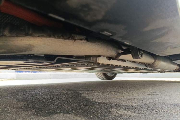 Used Buick L7 2025 Model Aivia Chassis Rear Right