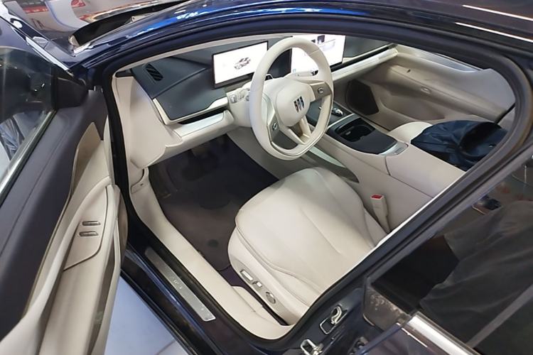Used Buick L7 2025 Model Aivia Driver Seat