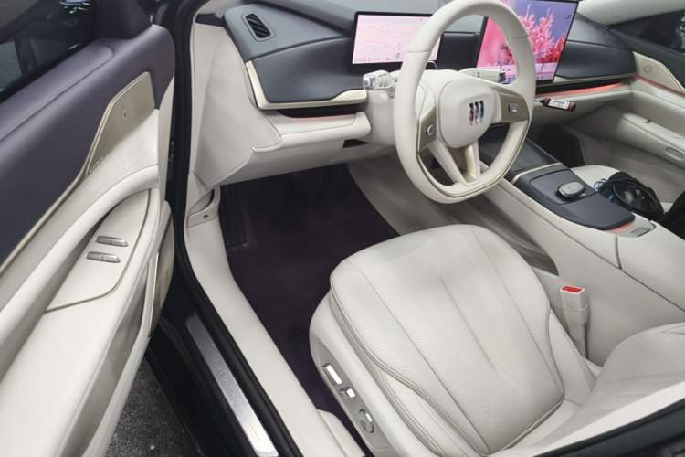 Used Buick L7 2025 Model Aivia Driver Seat
