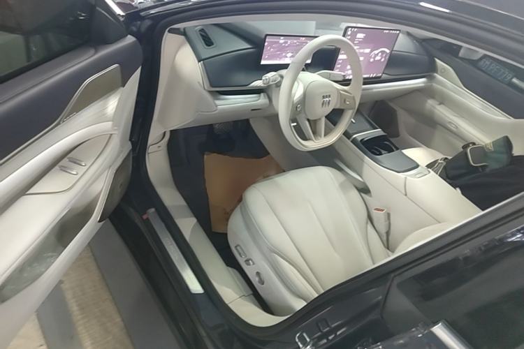 Used Buick L7 2025 Model Aivia Driver Seat