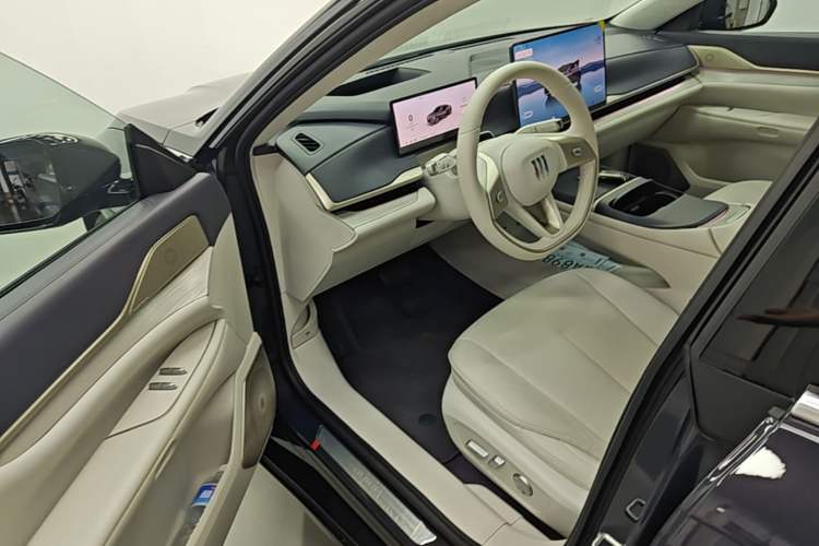 Used Buick L7 2025 Model Aivia Driver Seat
