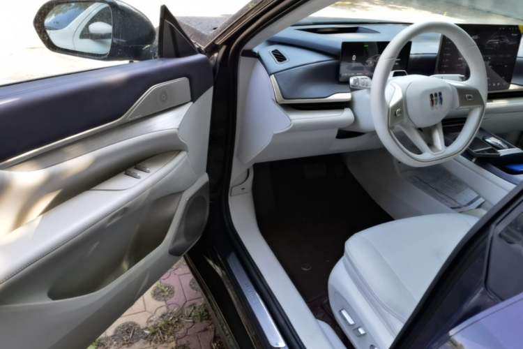 Used Buick L7 2025 Model Aivia Driver Seat